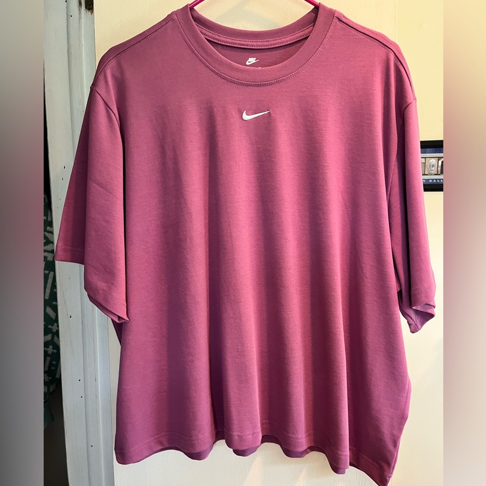 Nike Short Sleeve Tee Casual Comfort